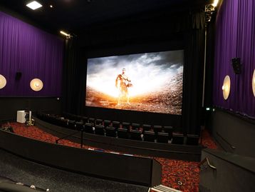 Tela de cinema da Samsung vai ganhar versão com 3D que não dá náuseas