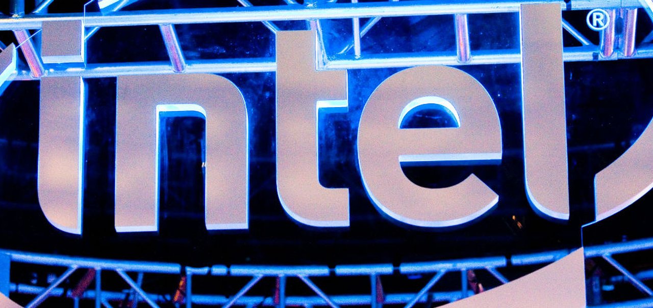 Intel pode lançar óculos de realidade aumentada muito em breve