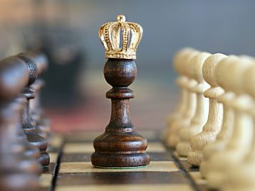 Não é só trabalho duro: 4 atitudes que deram certo com esses milionários