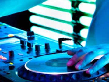 Gadget permite que DJ toque com vinil sem utilizar agulhas