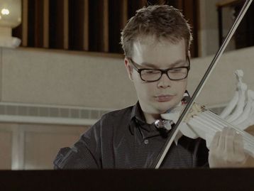 Músico cria novo modelo de violino com impressora 3D