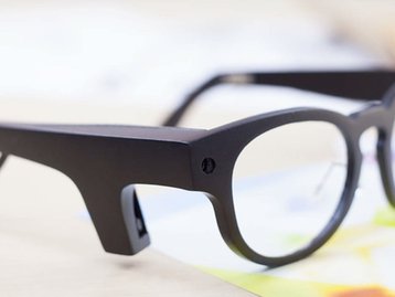 The Oton: o smart glass japonês que converte palavras em voz 