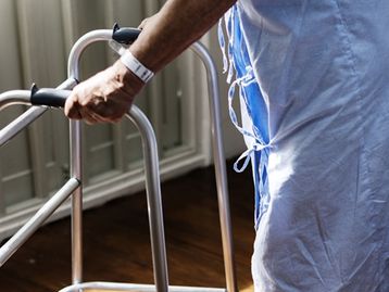 Facebook quer usar dados em projeto com pacientes em hospitais