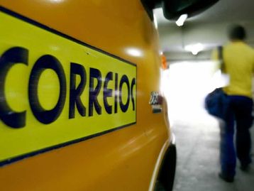 Correios explica por que sua encomenda internacional demora para chegar