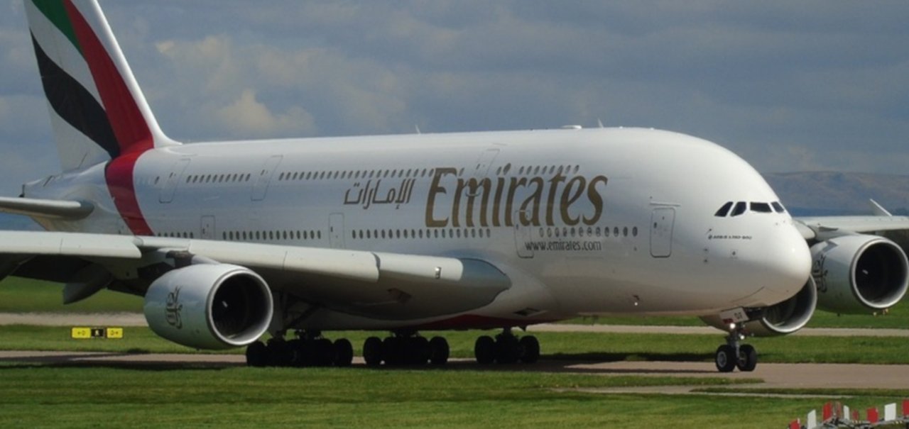 Novo avião da Emirates tem telas de alta resolução no lugar de janelas