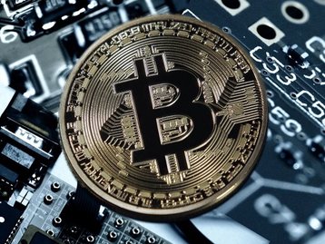 Jovem milionário perde mais de 5 mil bitcoins em golpe online