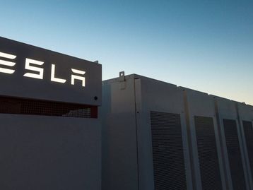 Baterias e energias renováveis podem revolucionar o mercado de eletricidade