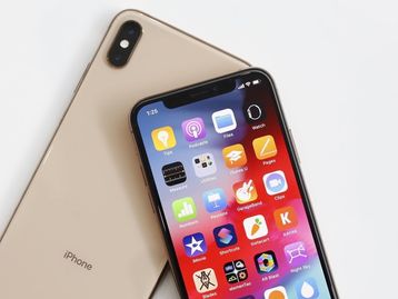 Tela dos iPhones Xs e Xs Max não é de 120 Hz