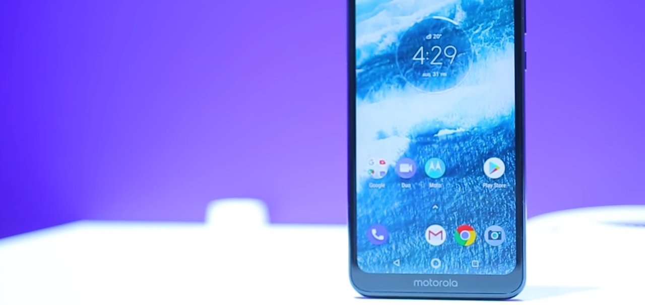 Motorola One chega oficialmente ao Brasil; confira preços e detalhes