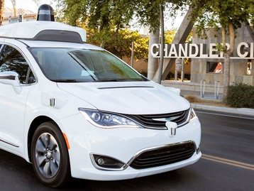 Waymo atinge 10 milhões de milhas em carros autônomos 