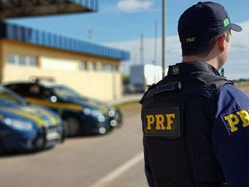 Hackers vendem logins da Polícia Rodoviária para você apagar suas multas