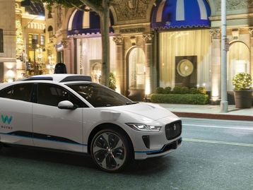 Waymo recebe autorização para testar carros 100% autônomos na Califórnia