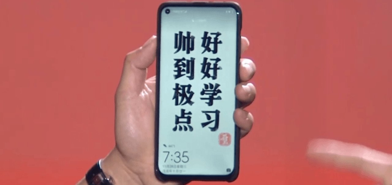 Huawei Nova 4 com buraco na tela é revelado em vídeo