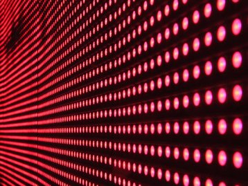 Como identificar imagens falsas criadas por inteligência artificial