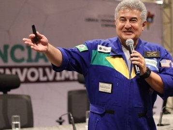 Alcântara será “base espacial de aluguel”, diz Marcos Pontes na MWC 2019