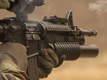 Funcionários da Microsoft não aprovam uso militar de HoloLens