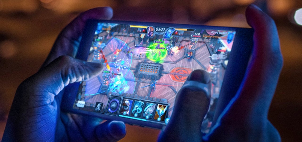 Razer faz parceria em games com a Tencent para incrementar o Razer Phone