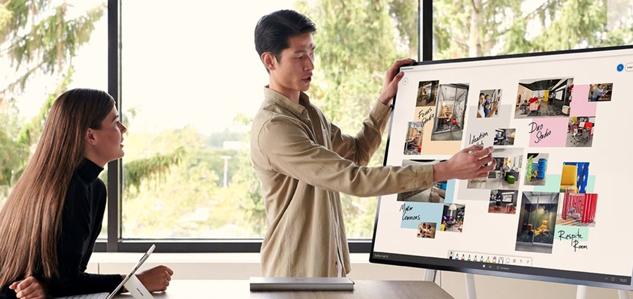 Microsoft revela mais detalhes do tablet gigante corporativo Surface Hub 2