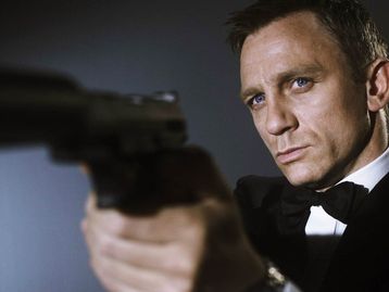 Rami Malek é confirmado como vilão do próximo filme do agente 007