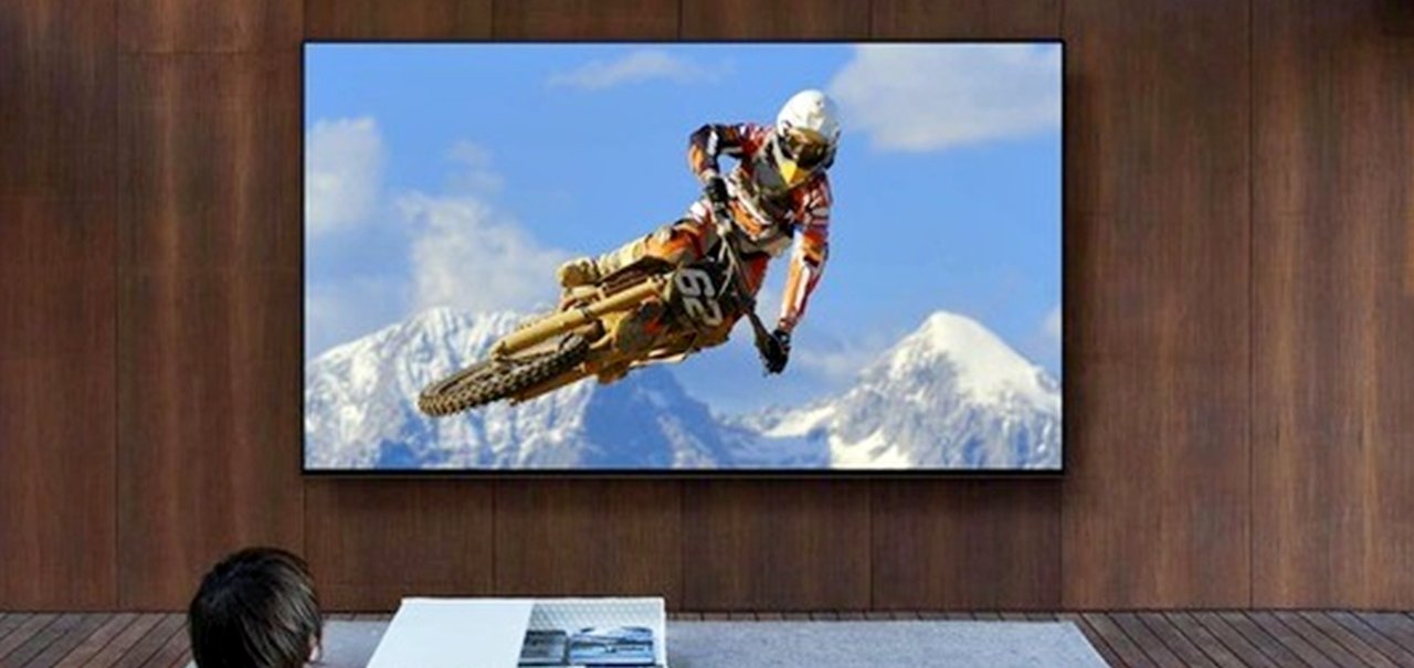 Smart TV monstro 8K de 98 polegadas da Sony sai pela bagatela de US$ 70 mil