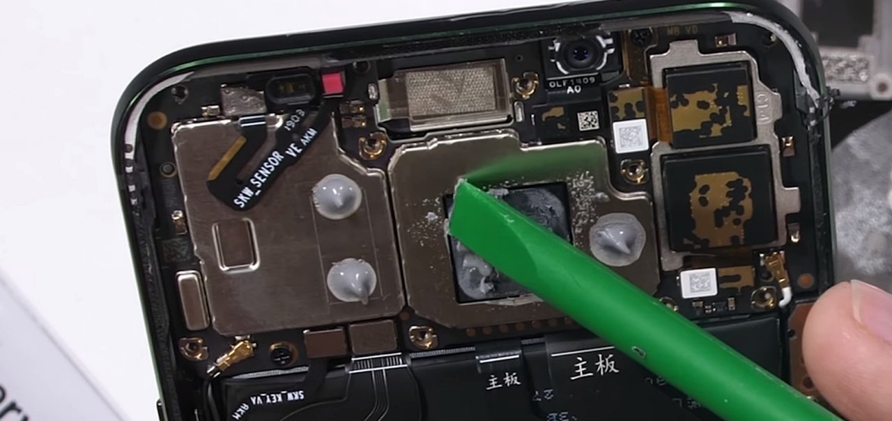 Youtuber expõe 'desorganização' do hardware do Xiaomi Black Shark 2