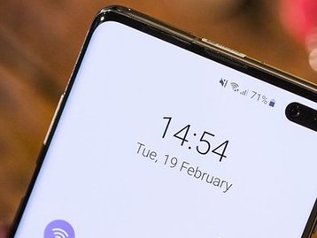 Samsung deve demorar para trazer câmera sob a tela em smartphones high-end