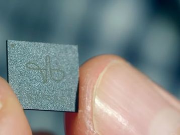 Google Pixel 4 pode ter suporte para reconhecer gestos sem toque na tela