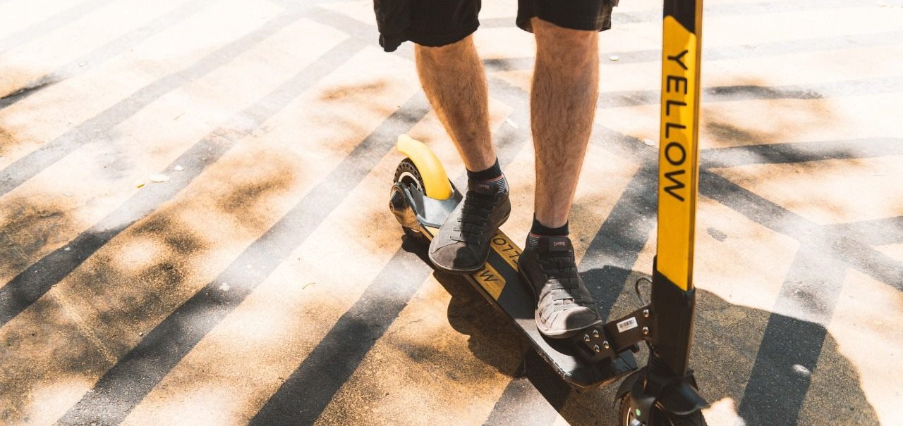 Quer andar de patinete elétrico no RJ? Vai ter que tirar carteira no Detran