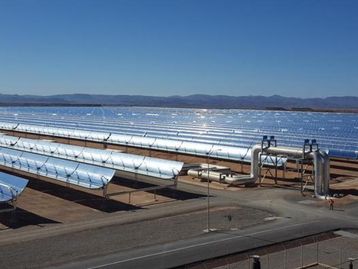 Maior fazenda solar do mundo é inaugurada nos Emirados Árabes Unidos