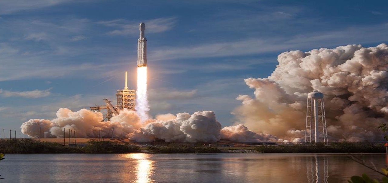 NASA e SpaceX fecham novo contrato de US$ 50 milhões