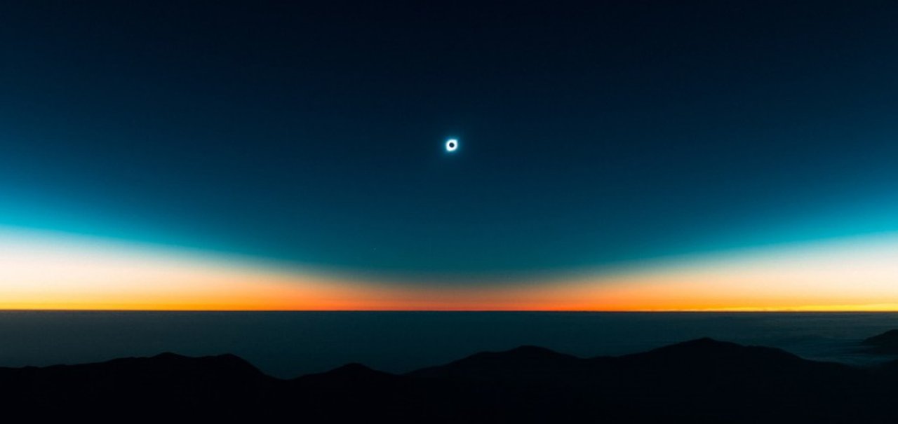 Um fotógrafo passou 2 anos planejando essa incrível foto do último eclipse