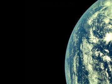 Sonda espacial indiana registra imagens deslumbrantes da Terra