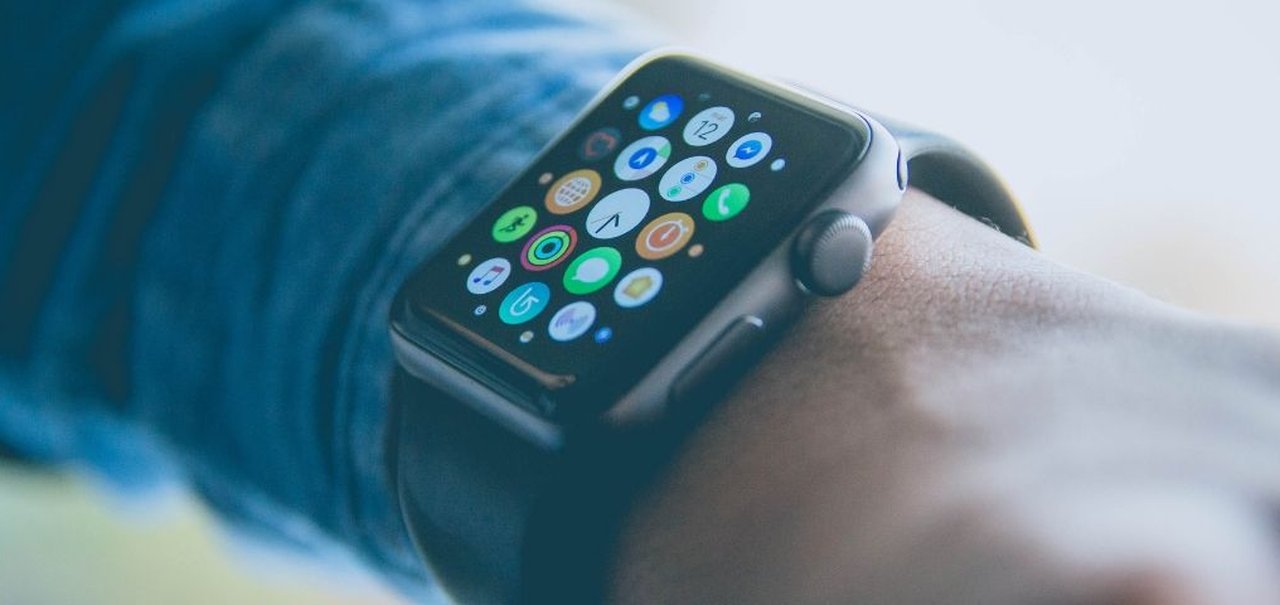 Apple Watch continua no topo do mercado global de smartwatches