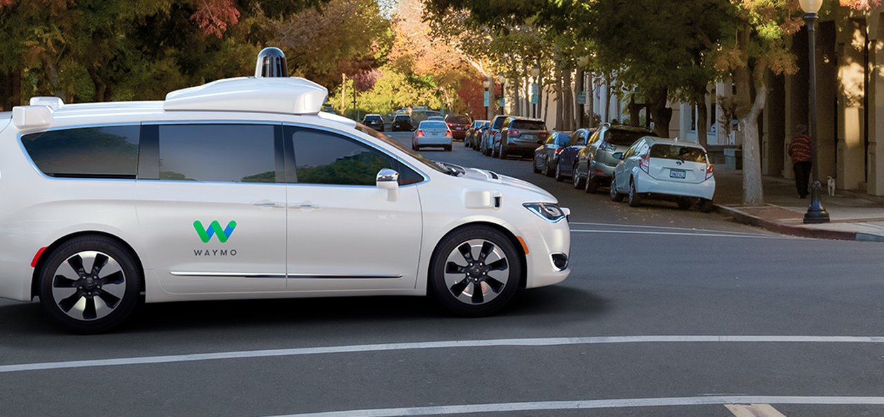 Waymo decide compartilhar dados de testes de seus carros autônomos