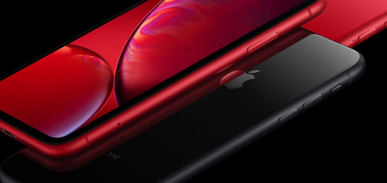 Nova geração de iPhone XR pode vir com entrada USB-C