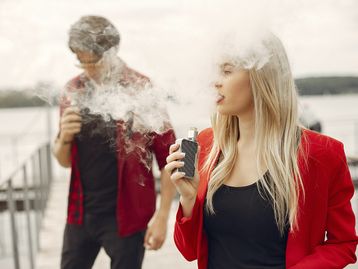 Cigarros eletrônicos são proibidos na Índia