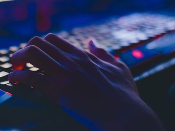 Amazon: até 35% OFF em acessórios para PC gaming