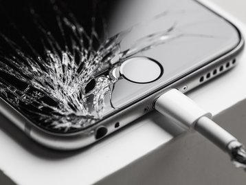 Apple agora oferece conserto de iPhones em casa
