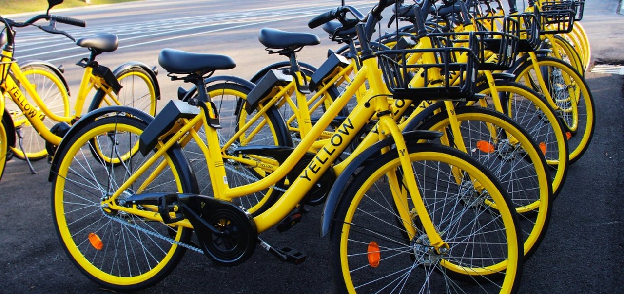 Yellow destrói bicicletas e gera polêmica na internet