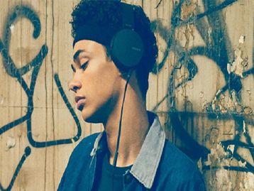 Fones Sony, Motorola, Samsung e Philips com até 46% de desconto