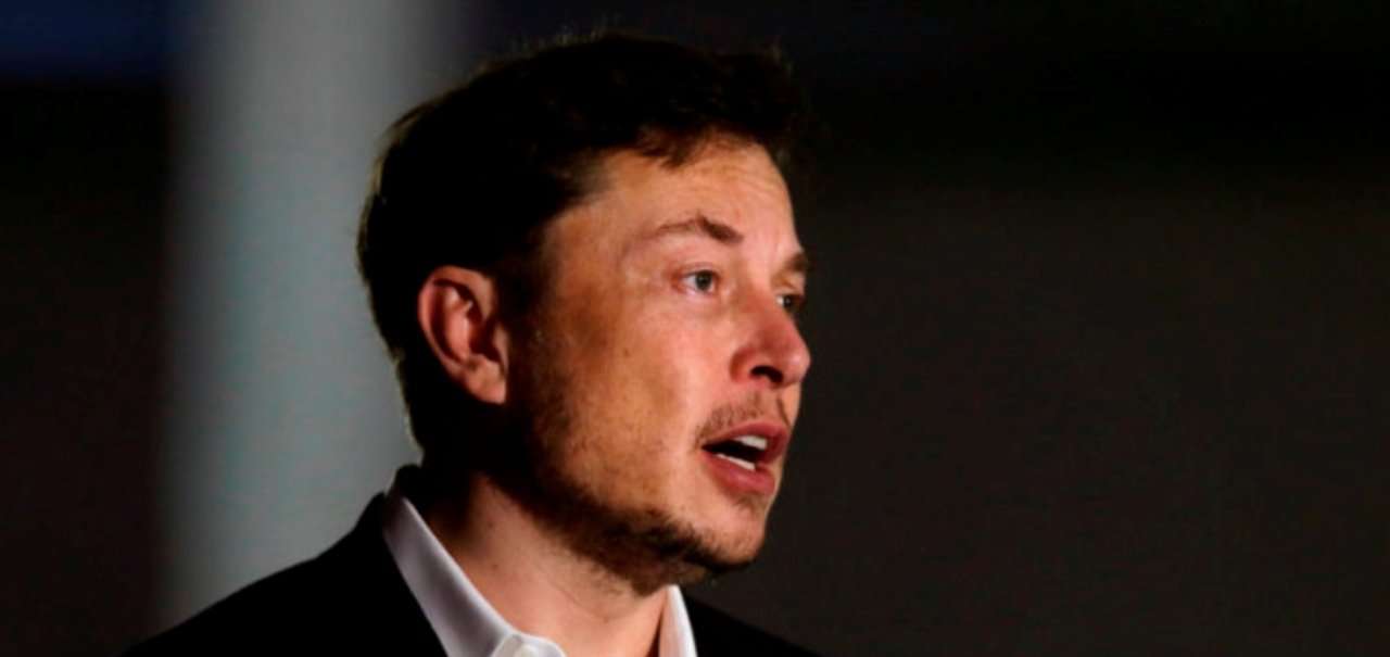 Elon Musk joga farpas em Bill Gates por comprar Porsche elétrico