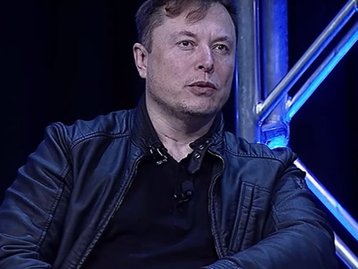 Para Musk, faculdade é para “diversão” e não para “aprender”