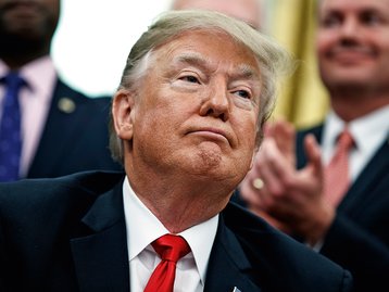 Trump quer usar remédio para malária em tratamento contra o coronavírus