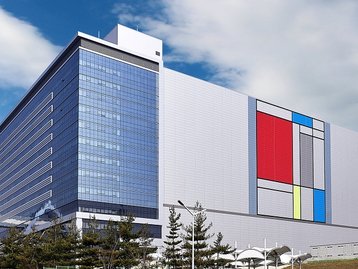 Samsung é a 1ª a vender memórias feitas com ultravioleta extrema