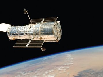 Hubble, o telescópio míope que viu mais longe, faz 30 anos