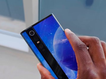 Xiaomi Mi Mix 4 aparece sem bordas e com câmera sob a tela