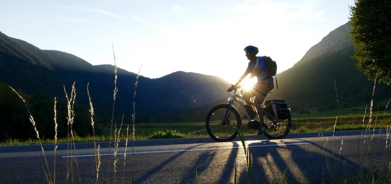 Bicicleta elétrica com motor de máquina de lavar chega a 110 km/h