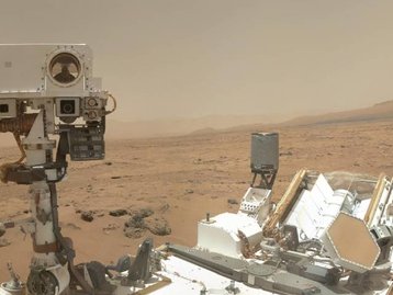Curiosity investiga rocha 'colorida' em Marte