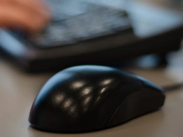 Mouses e teclados com até 47% de desconto na Amazon