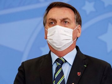 Twitter e Facebook bloqueiam contas de bolsonaristas após ordem judicial